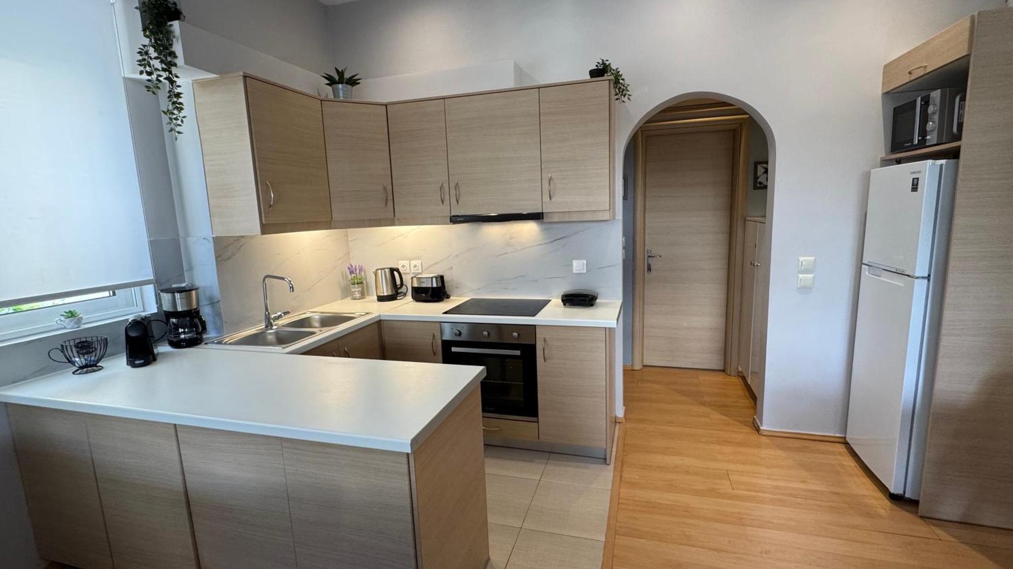 Elegant Glyfada Apartment-Private Garden-Near Metro Atény Exteriér fotografie